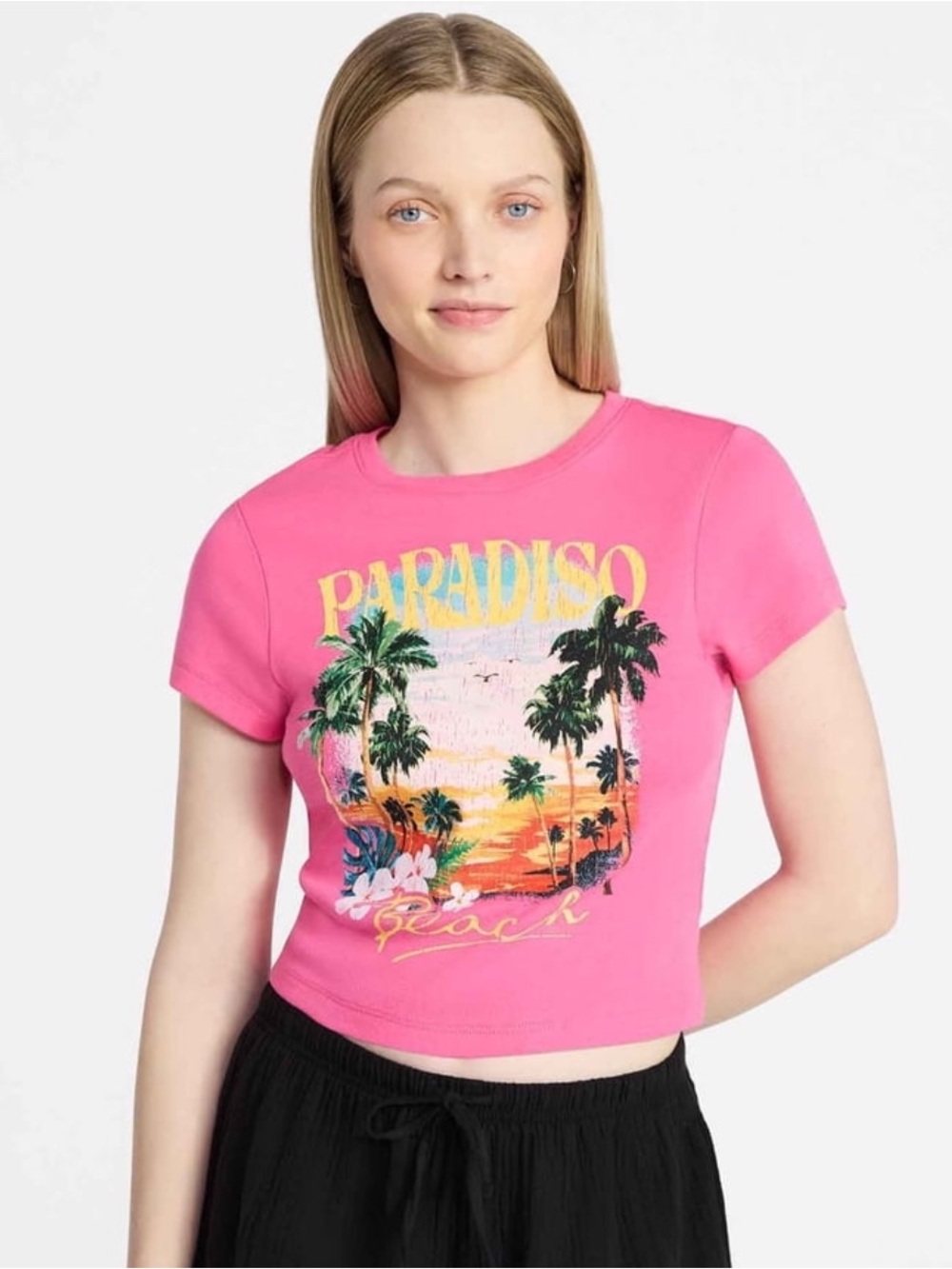 No Boundaries Hot Pink 'Paradiso' Graphic Cropped Tee
